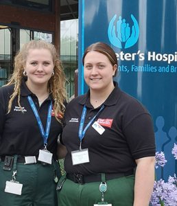 Paramedics Drew and Rowena learn about Hospice care