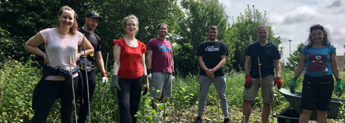 ARAG volunteers working in the Hospice garden